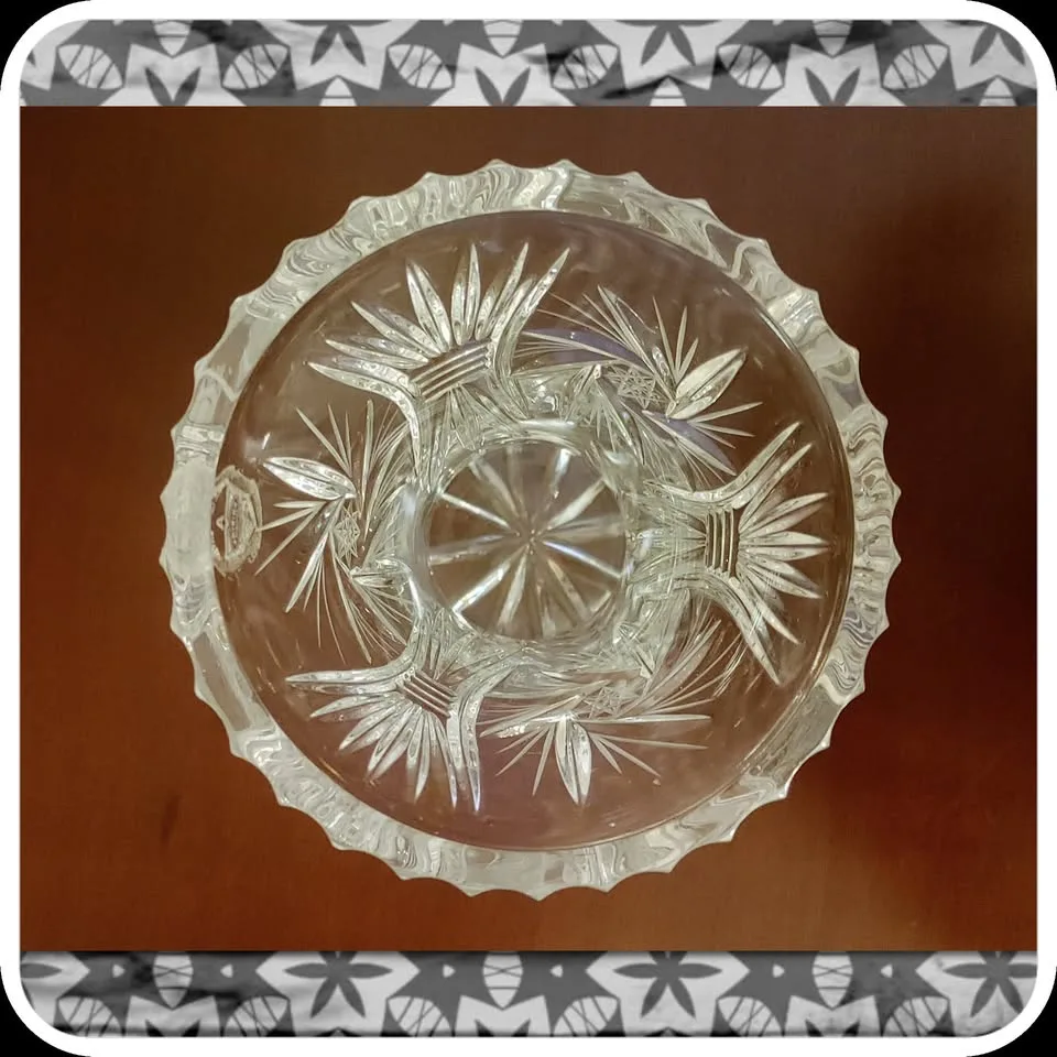 Samobor Crystal Pinwheel Vase image indicator(4)