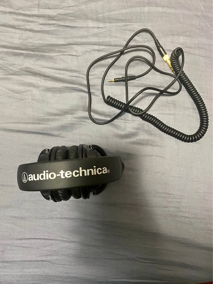 Audio-Technica ATH-M50x Professional Headphones