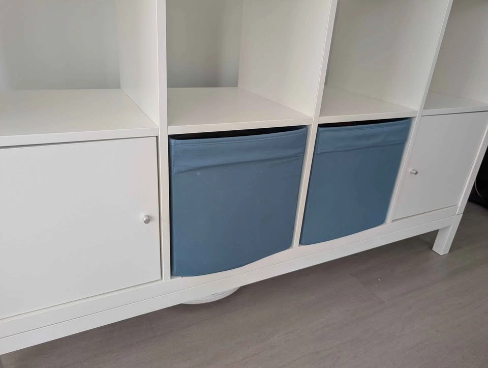 White Kallax Bookshelf / Shelving Unit - photo 5