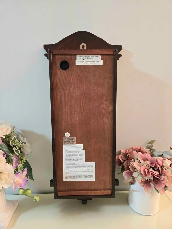 Elegant Westminster Chime Wall Clock - photo 3