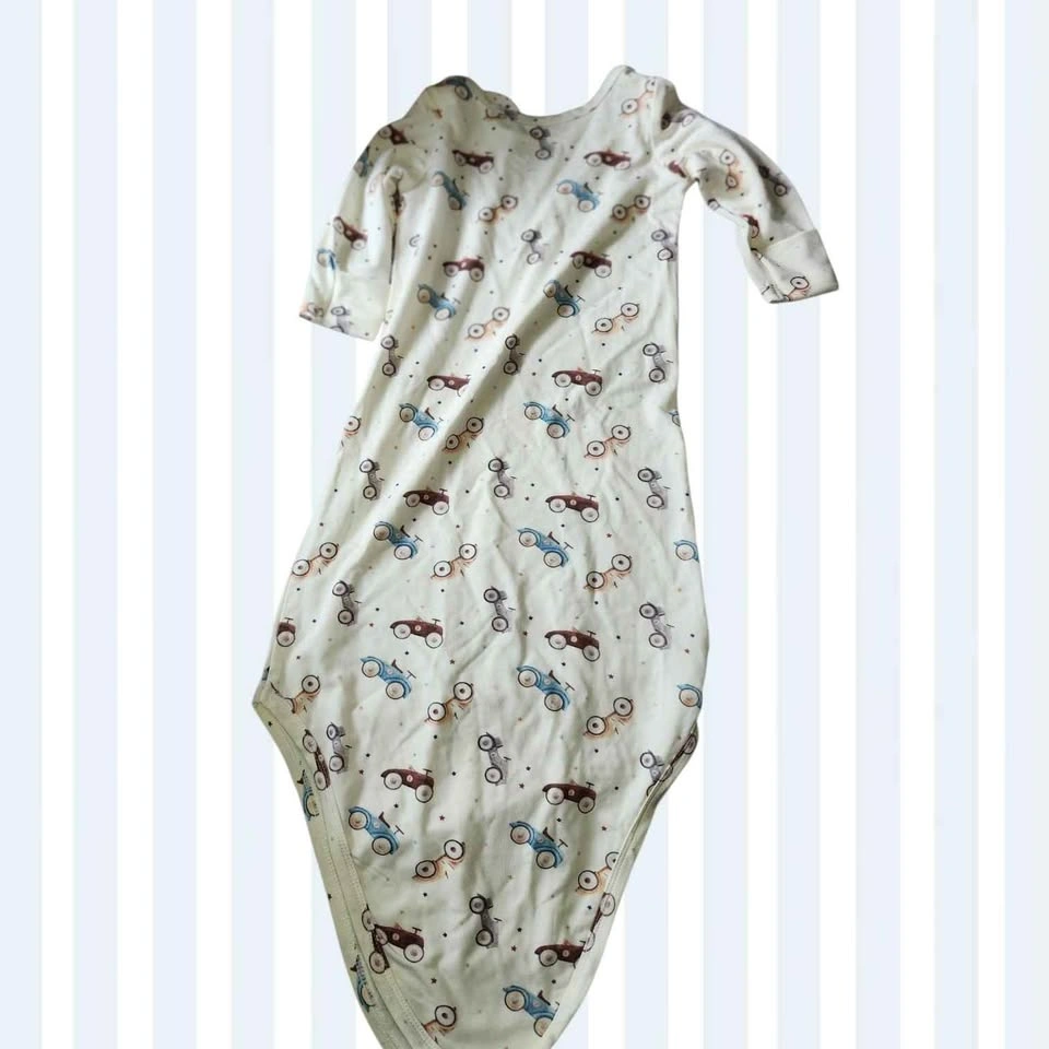 Charlie's Project Kids Long Sleeve Baby Onesie - photo 2