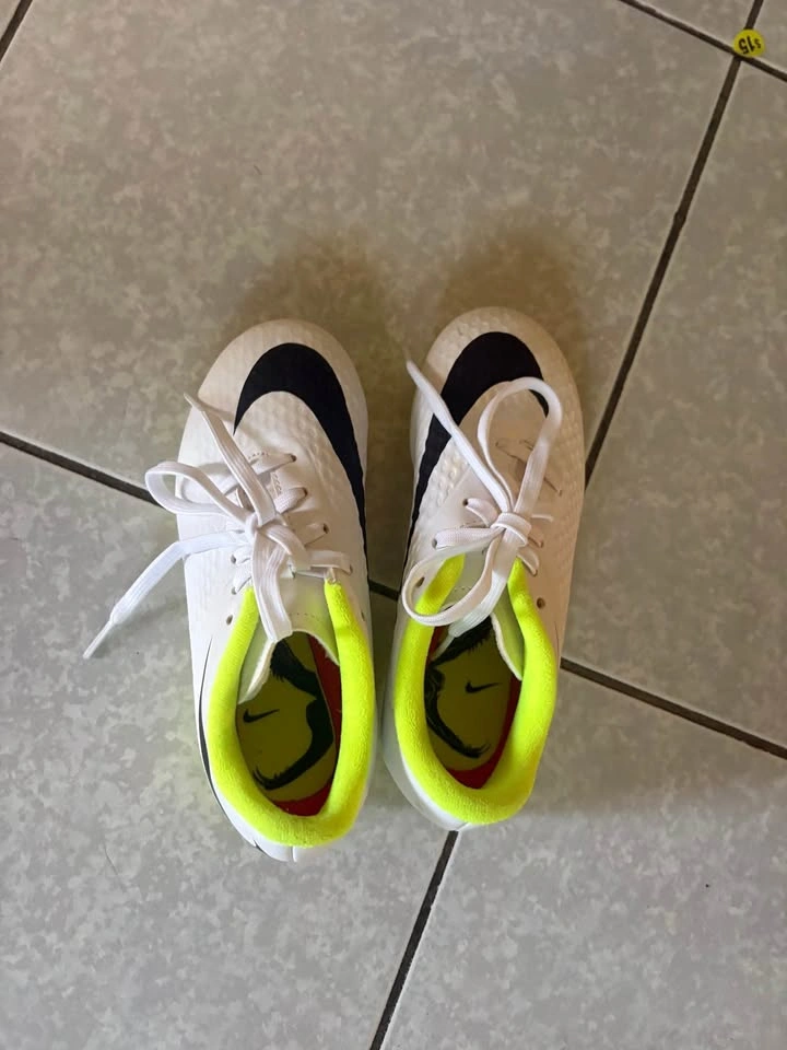 Kids soccer cleats - photo 3