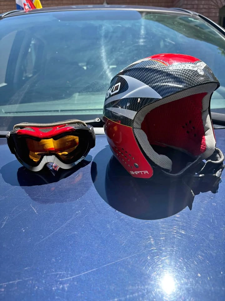 Briko ski helmet with goggles