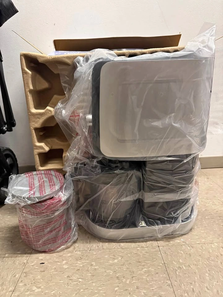 Ninja CREAMi Deluxe 11 in 1 - Brand New