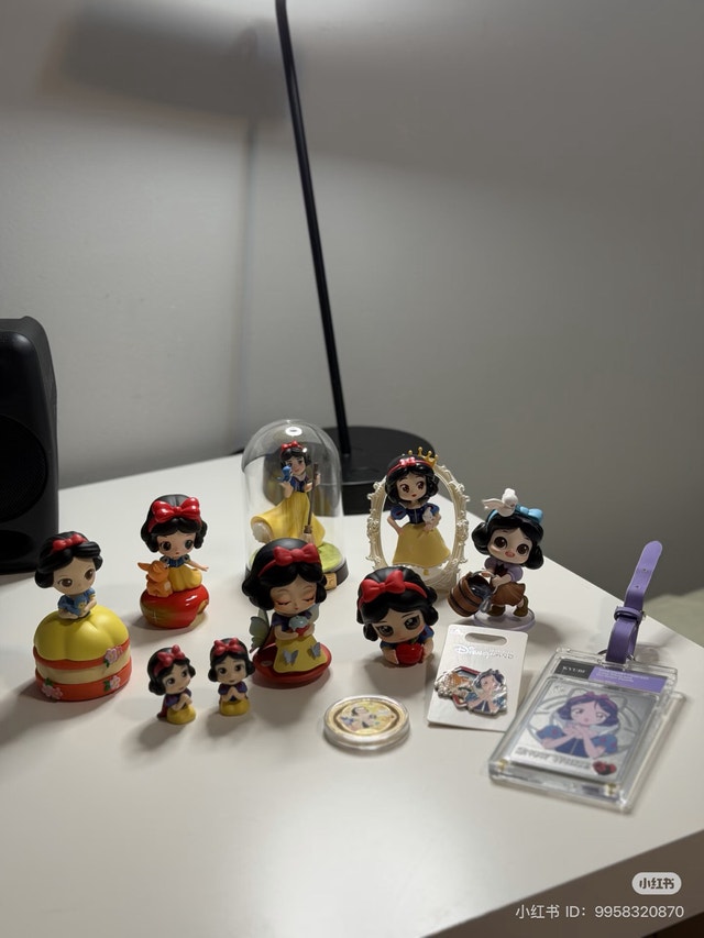 Disney Snow White Collection