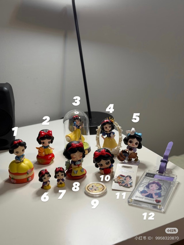 Disney Snow White Collection - photo 2