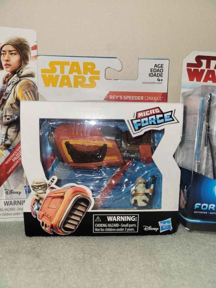 Star Wars Action Figure Lot – New & Sealed – 8 figures - photo 4