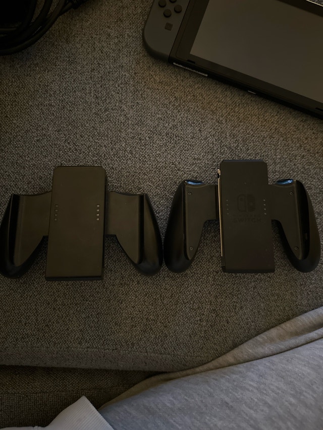 Nintendo Switch 1 (2019 version) - photo 3