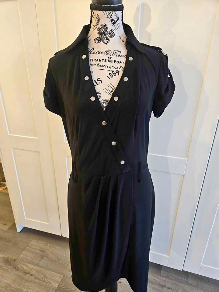Joseph Ribkoff Short Sleeve Snap Button Wrap Dress
