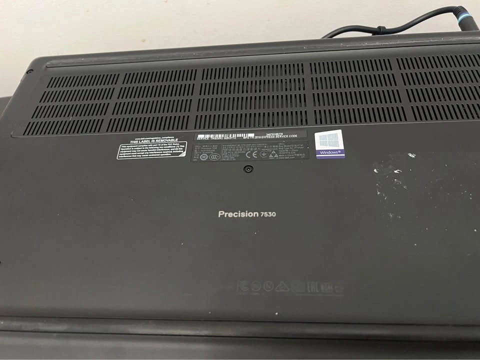 Dell Precision 7530 Workstation | Xeon / 32GB RAM / 1TB SSD - photo 4