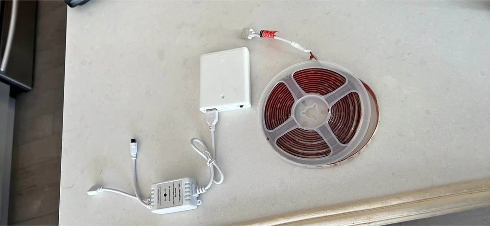 LED Strip Light Kit – battery powered RGB LED Lights