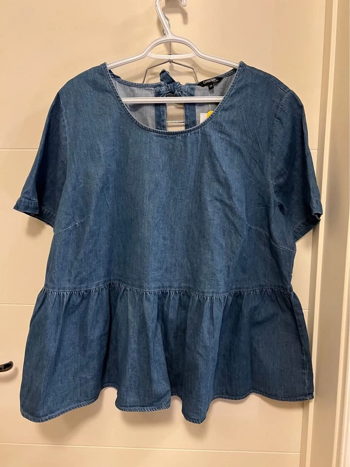 Women’s Denim Peplum George Blouse 2X - photo 3