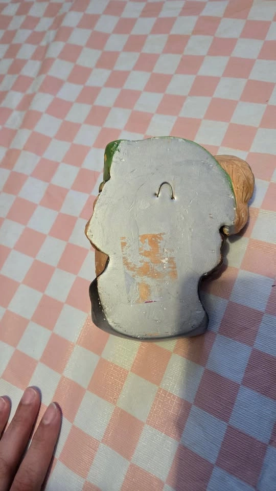 Vintage Robin hood head, made in england - photo 2