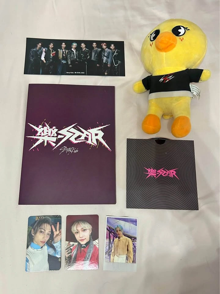 Stray Kids Rock Star Album - Felix Plushie and Photocards