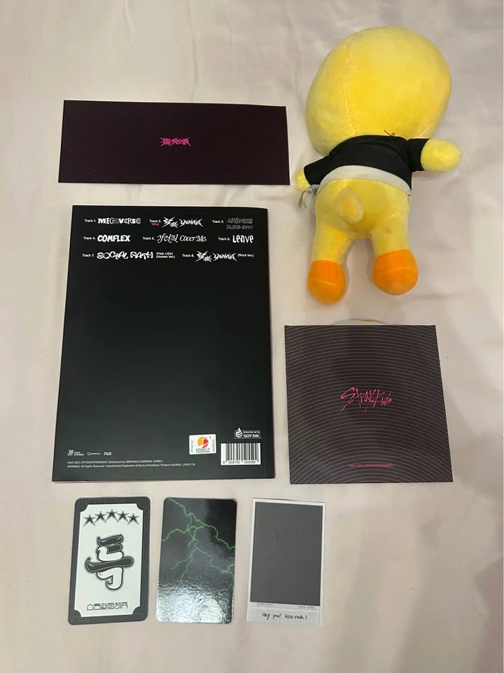 Stray Kids Rock Star Album - Felix Plushie and Photocards - photo 2