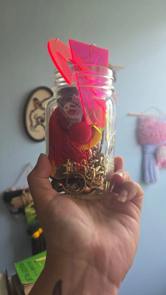 jar of jewelry - photo 2