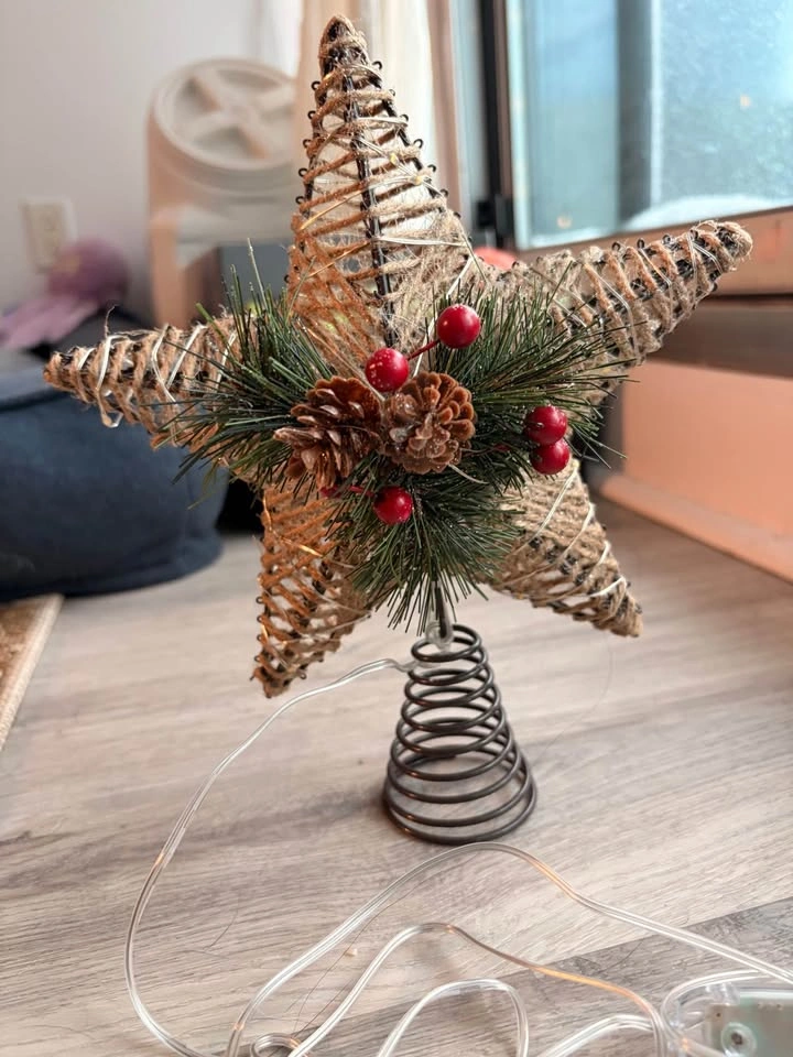 Christmas Decorations, ornaments, nativity set, tree topper - photo 4