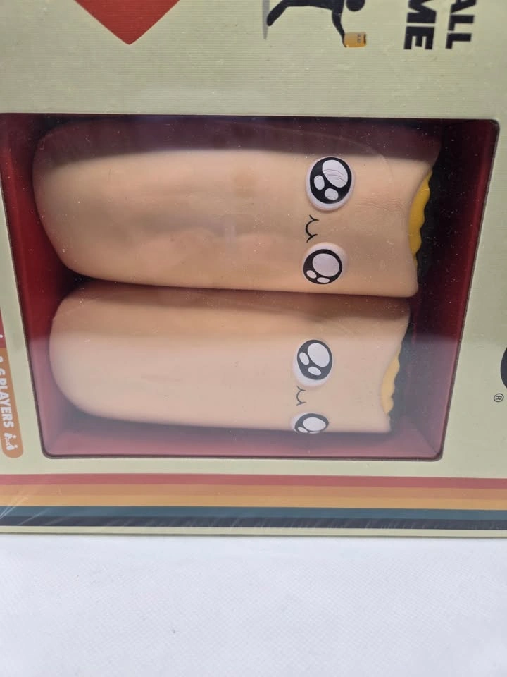 Exploding Kittens Throw Throw Burrito dodgeball party card game - photo 2