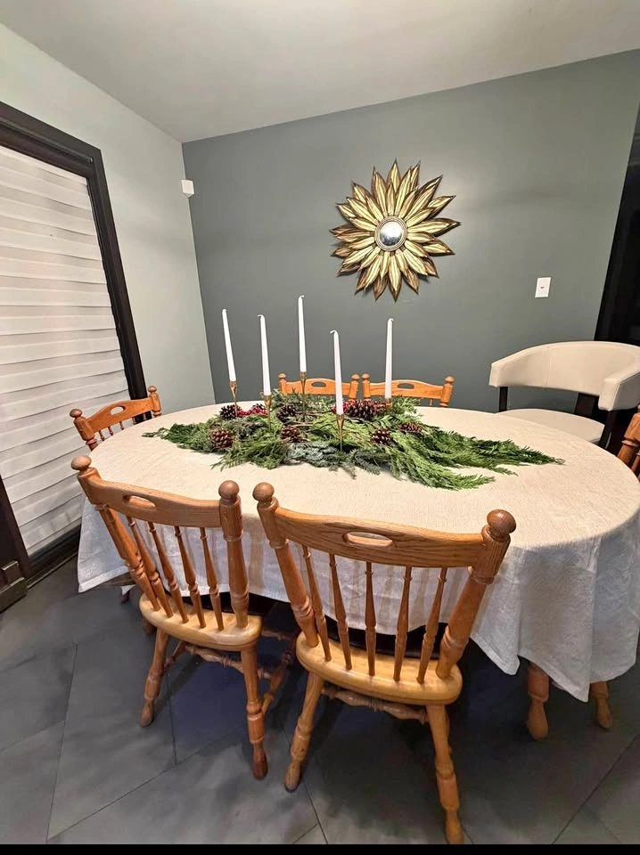 6 chairs and table