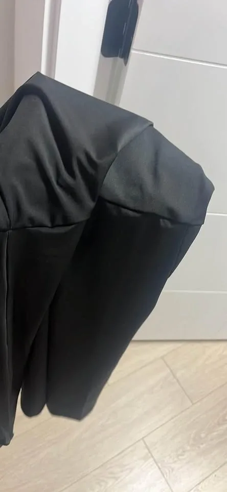 black dress - photo 3