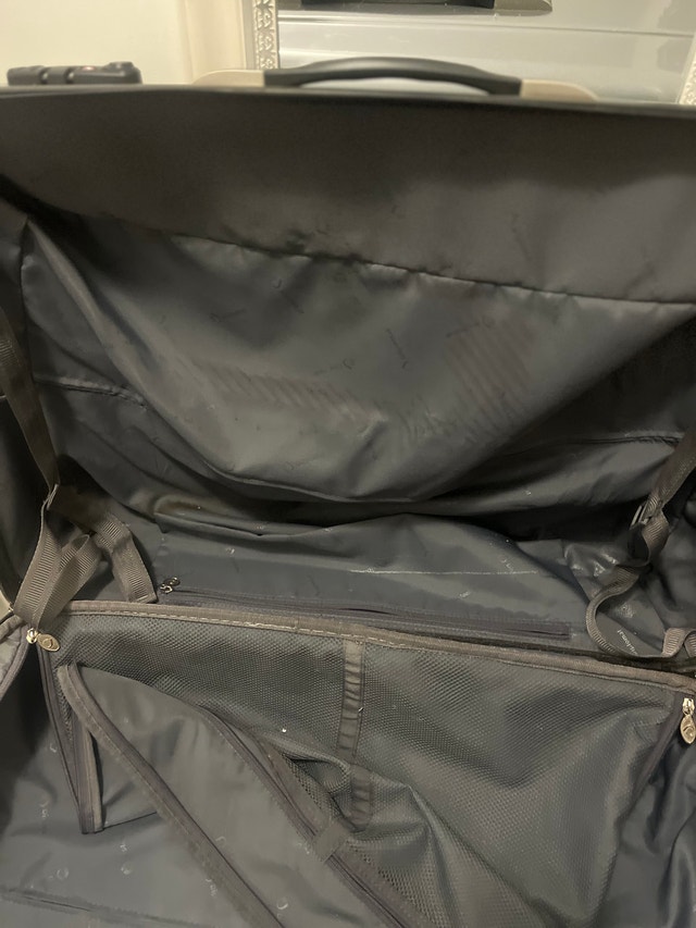 BRAND NEW Diplomat 29" Large Hard Shell Luggage with TSA Lock - photo 5