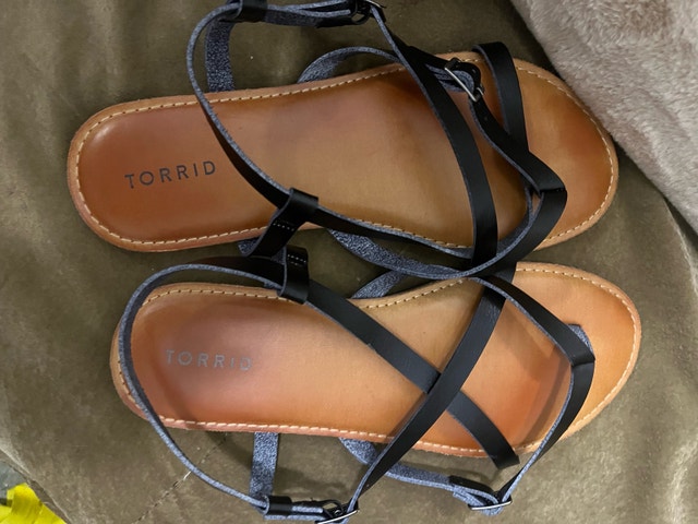 Torrid Black Gladiator Sandals size:9 us - photo 2