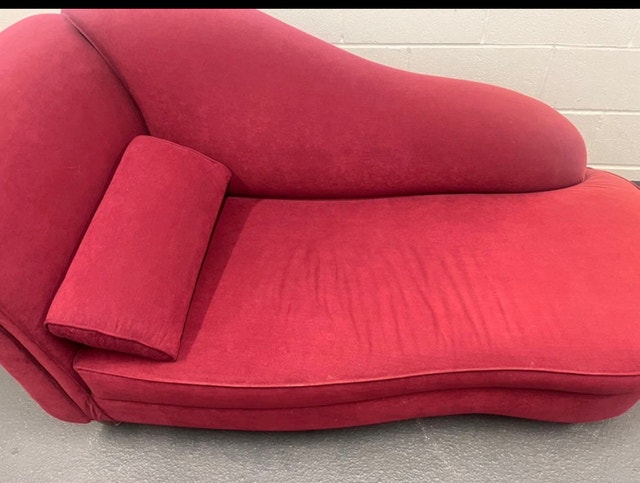 Red Chaise Lounge - photo 3