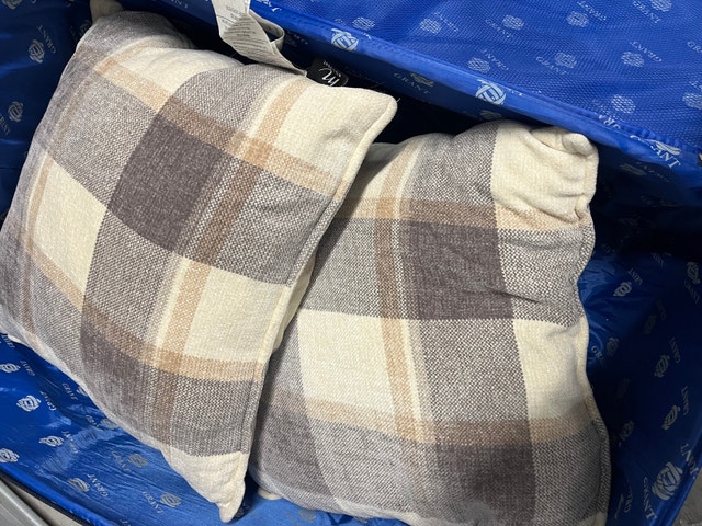 Millihome Pillow