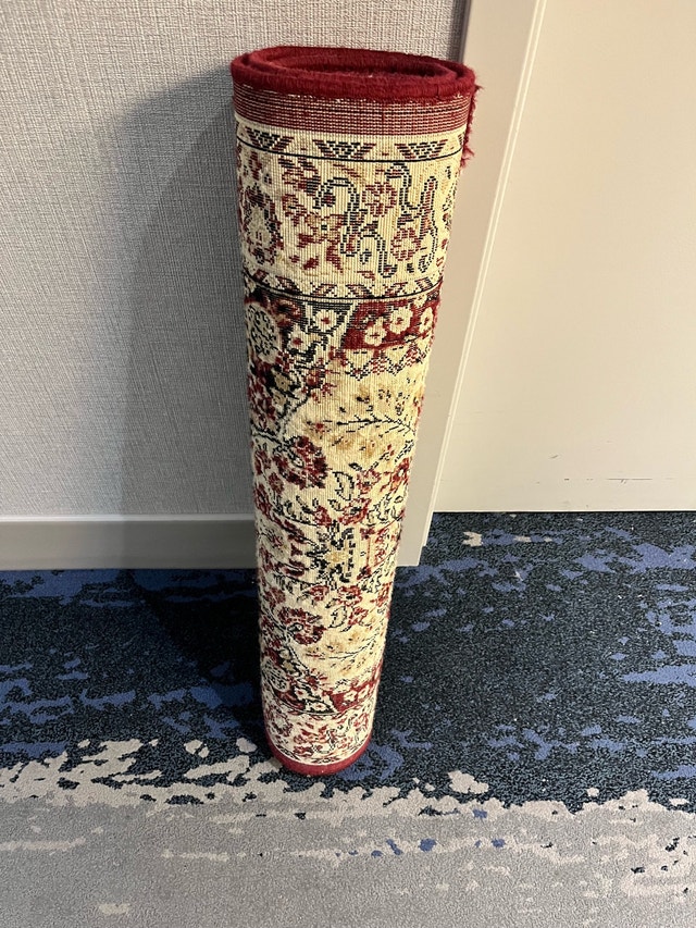 Traditional Area Rug - photo 2