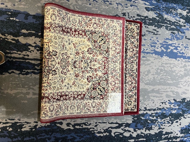 Traditional Area Rug - photo 5