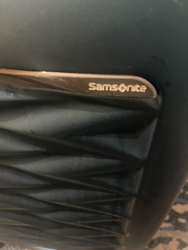 Samsonite Carry-On Luggage - photo 3