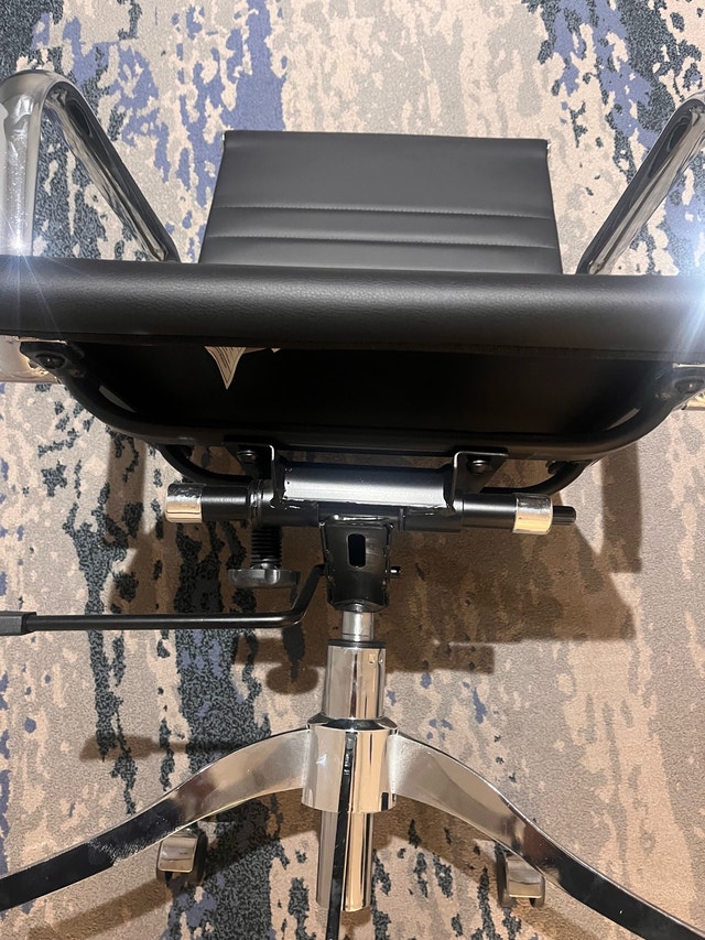 Sunpan Office Chair - photo 5