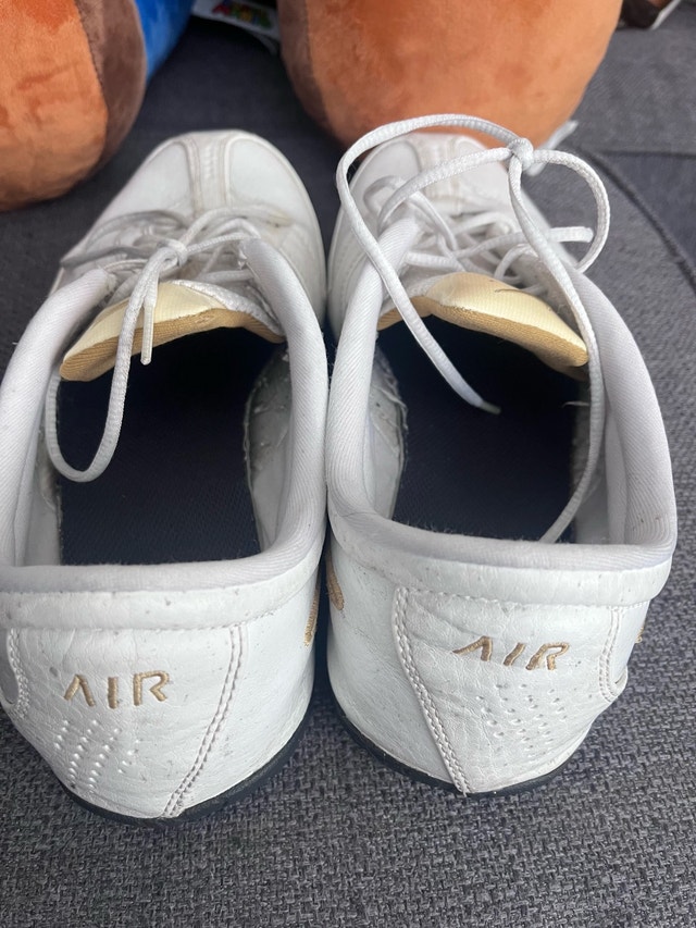 Nike Air Sneakers - photo 3