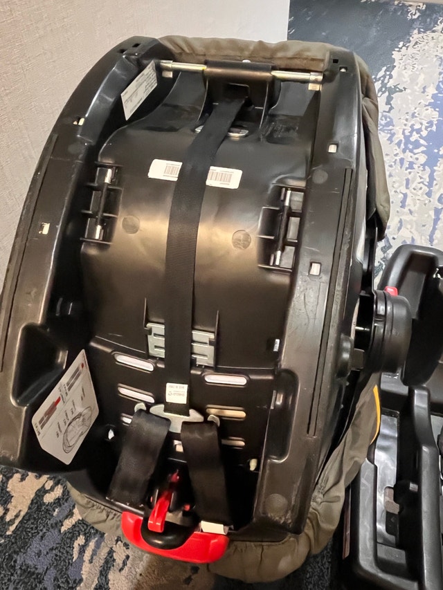 Graco SnugRide 30 - photo 4