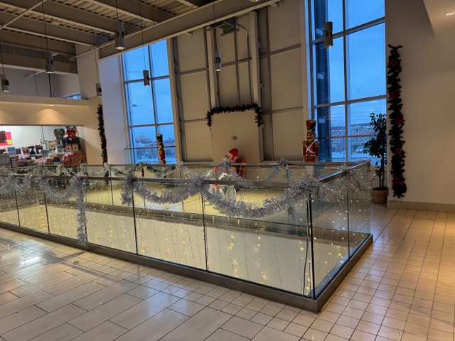 Prime Food Court Unit for Sale (With Permit) - photo 4