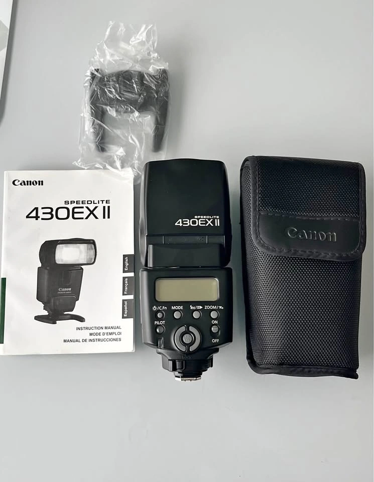 Canon Speedlite 430EX II speedlite - Like-new