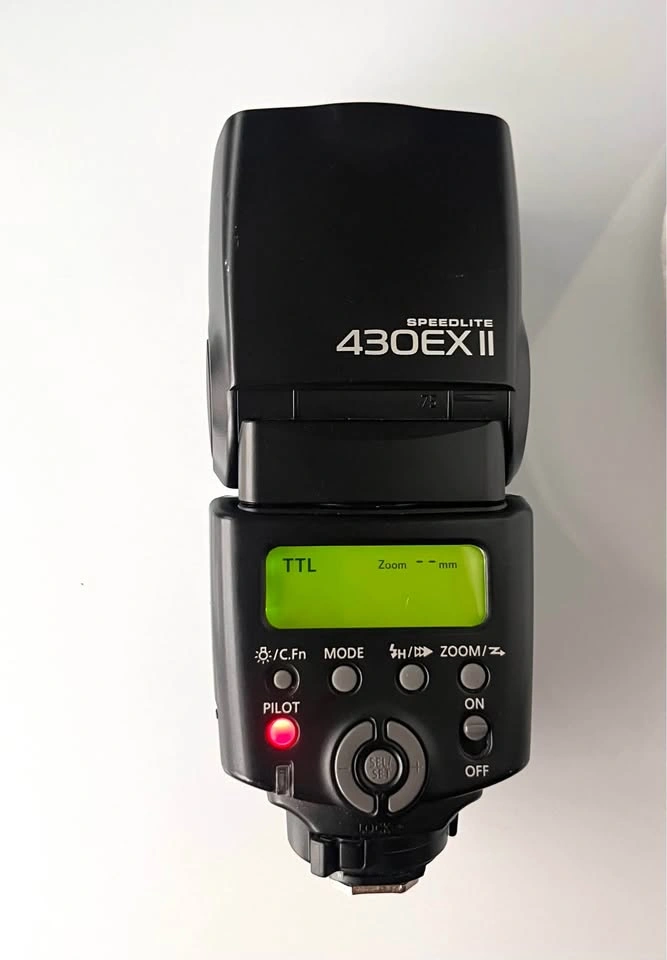 Canon Speedlite 430EX II speedlite - Like-new - photo 4