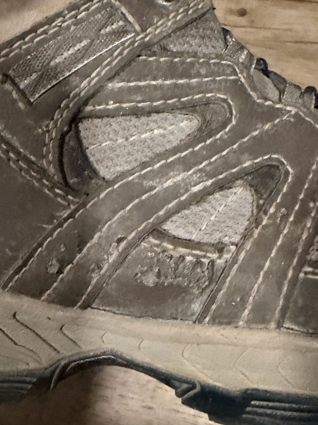 Men's Altra Hiking Boots size 10 - photo 5
