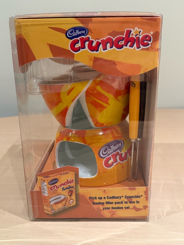 Cadbury Crunchie Ceramic Twin Fondue Gift Set - photo 3