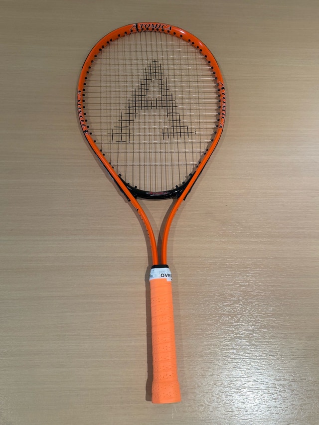 Atomica Tennis Racket Racquet - New Grip