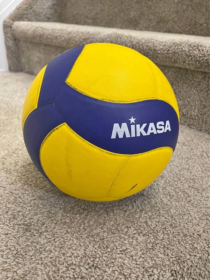Mikasa V330W FIVB Volleyball