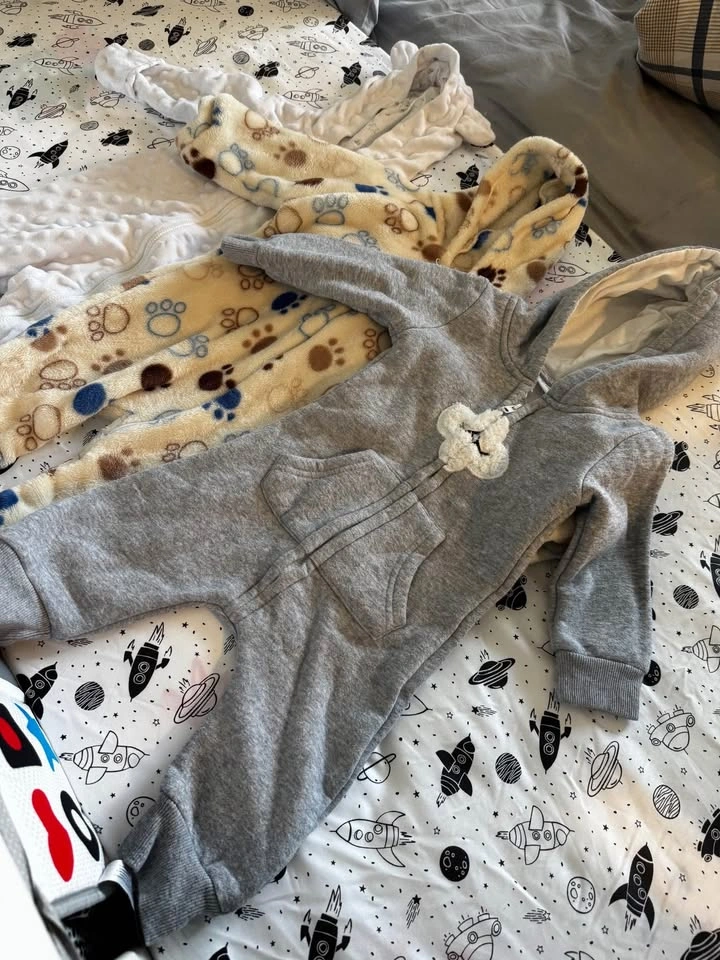 3–6 Month Warm Baby Outfits Bundle - photo 2