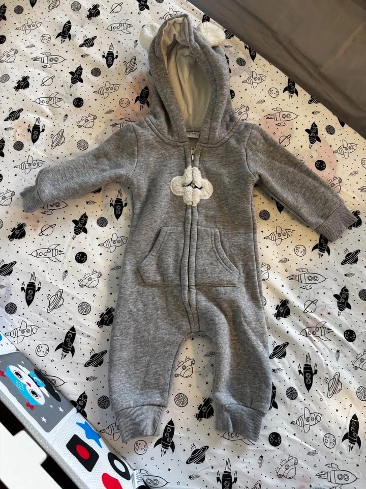 3–6 Month Warm Baby Outfits Bundle - photo 5