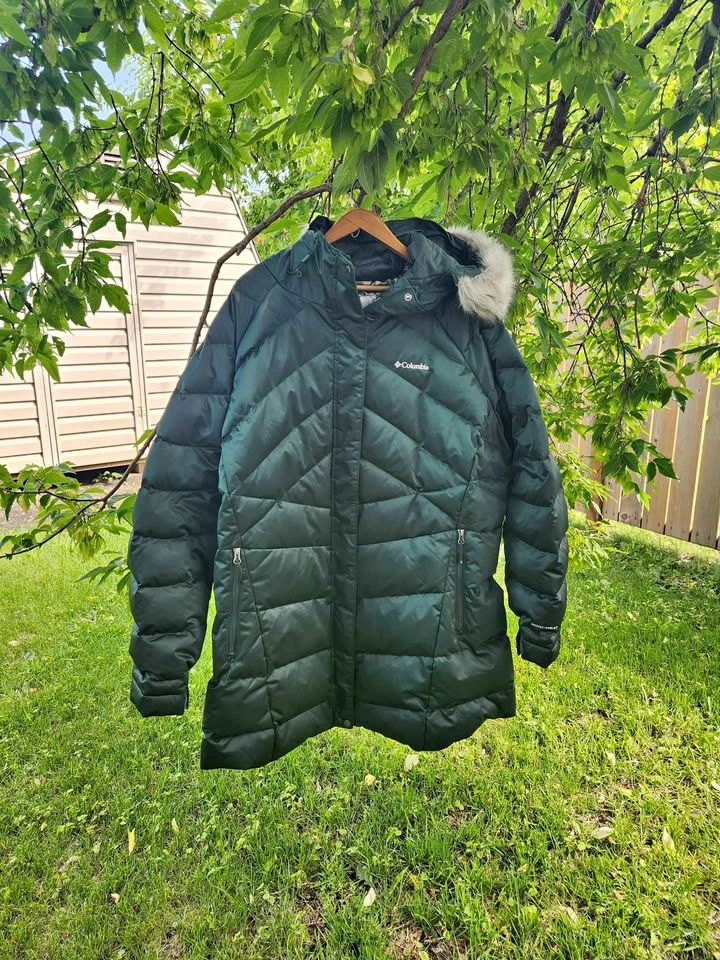 3x Columbia winter jacket dark green - women's style