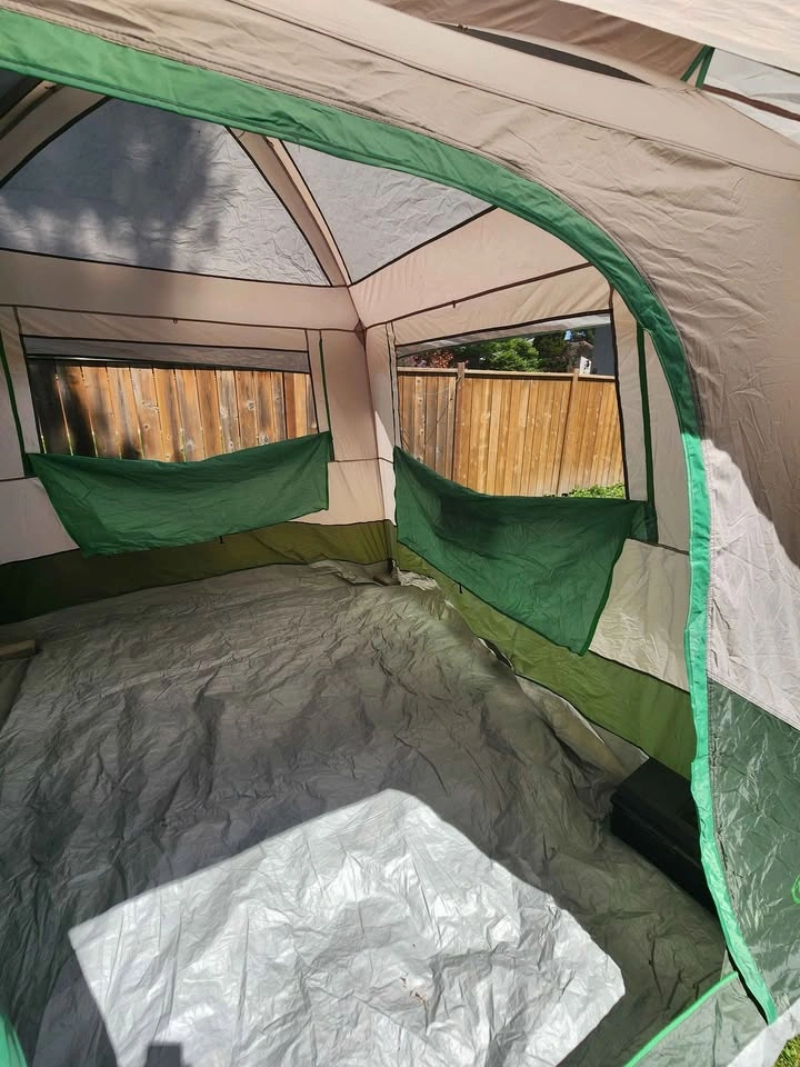 Bass Pro Eclipse getaway cabin tent (sleeps 6) - photo 4