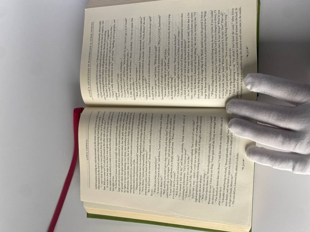 Alice's Adventures in Wonderland and Other Stories Hardcover - photo 3