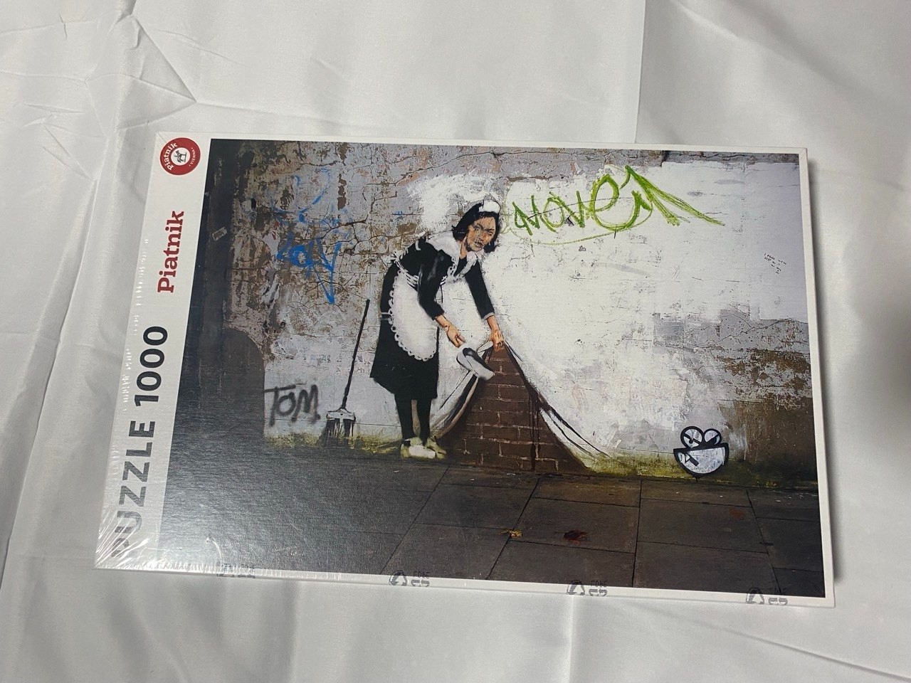 Sealed Banksy Piatnik 1000 Piece Puzzle — Maid Made in Germany