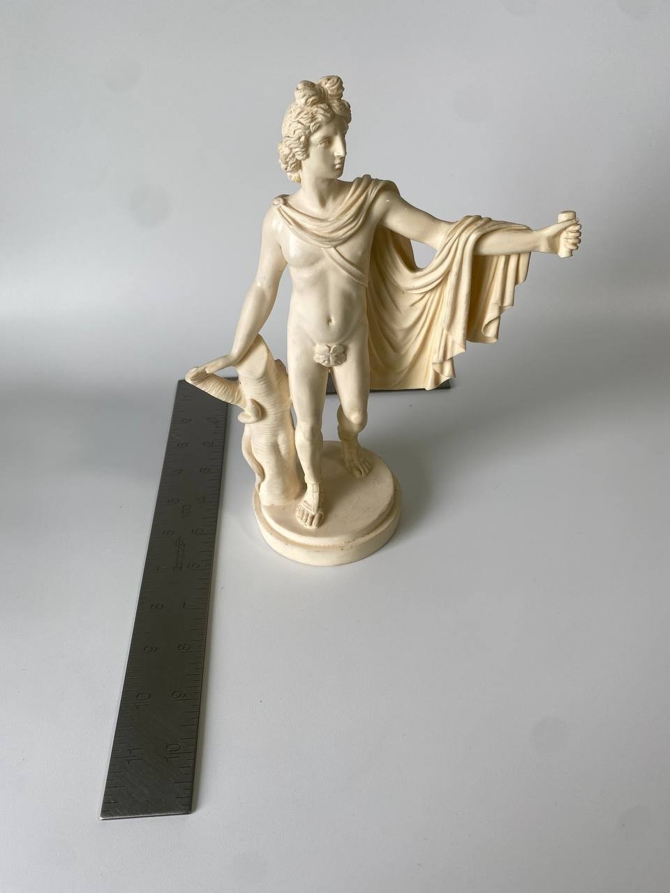 Vintage G.R. Marked Apollo Belvedere Statue Alabaster Resin