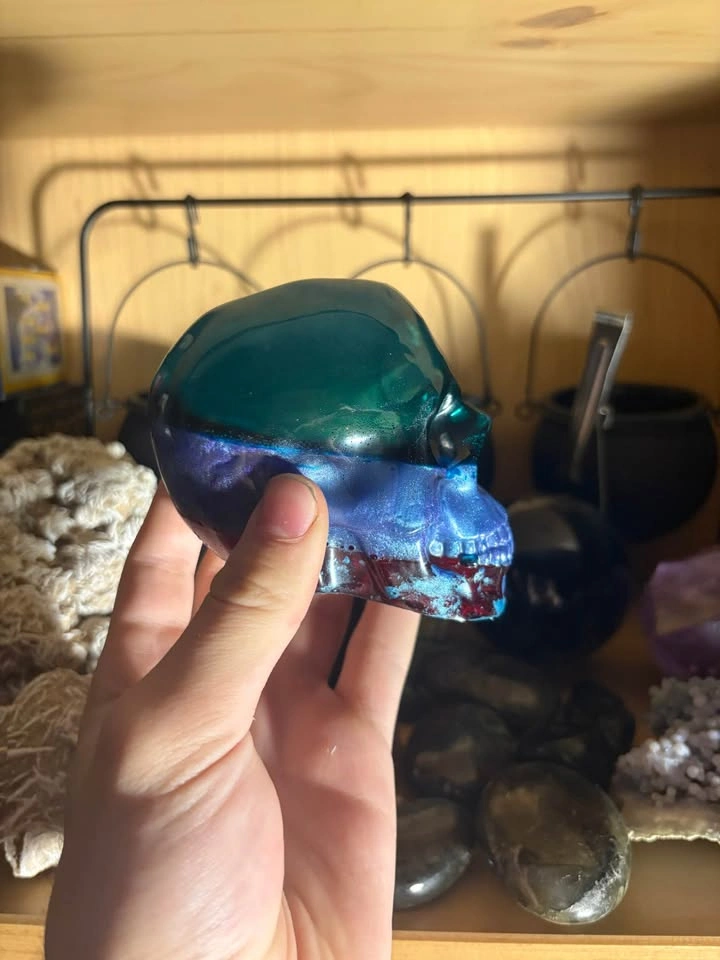 Handmade resin skulls - photo 4