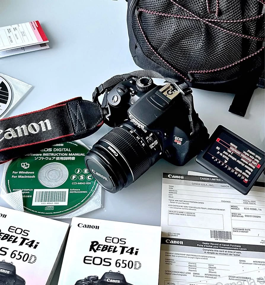 Canon T4i DSLR Kit – Pristine Condition, Ready to Shoot 📸